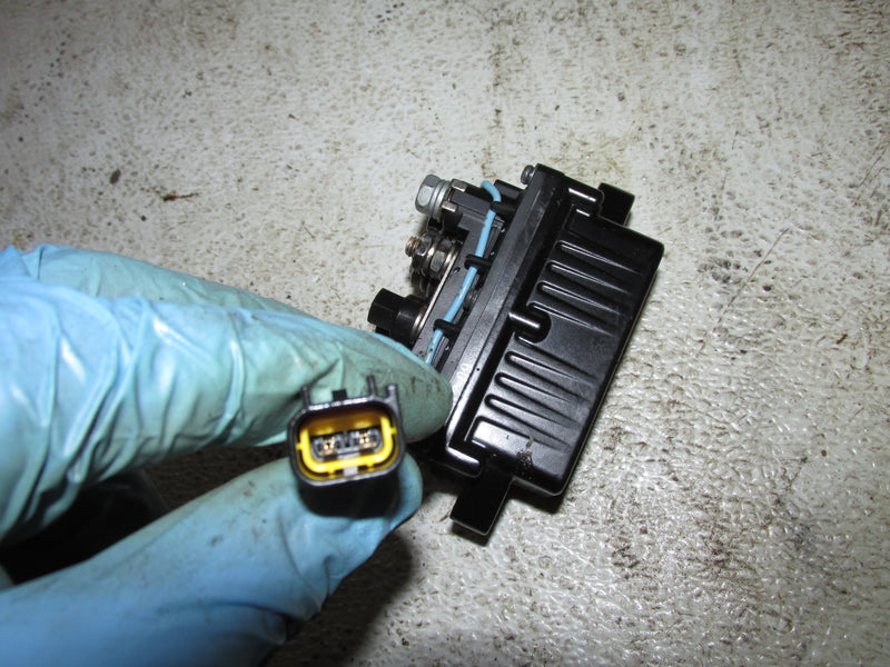 Yamaha 200hp 4 CYL 4 Stroke Outboard Tilt trim relay (63P-81950-00-00)