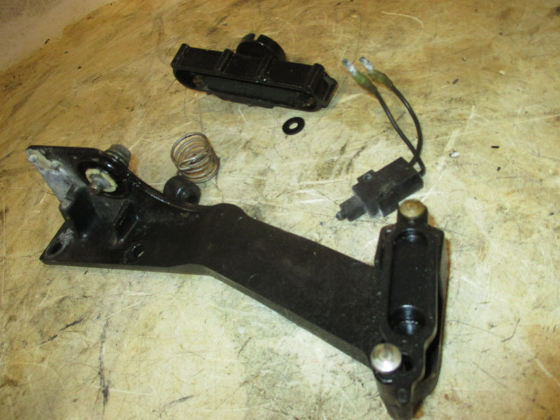 Mercury mariner 225hp 2 stroke outboard neutral switch and bracket (824010-C)