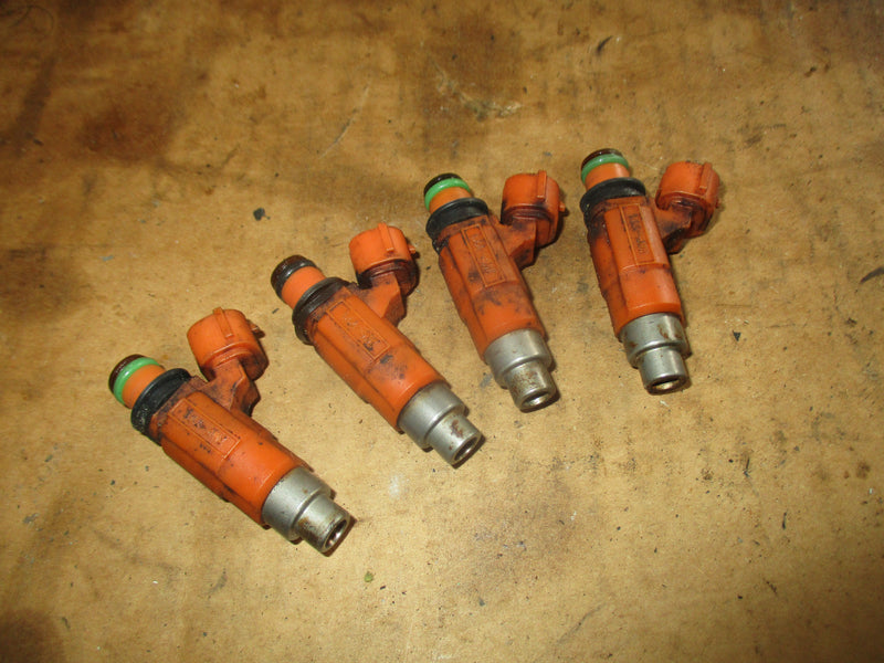 Suzuki DF90 outboard fuel injector set (15710-65D00)