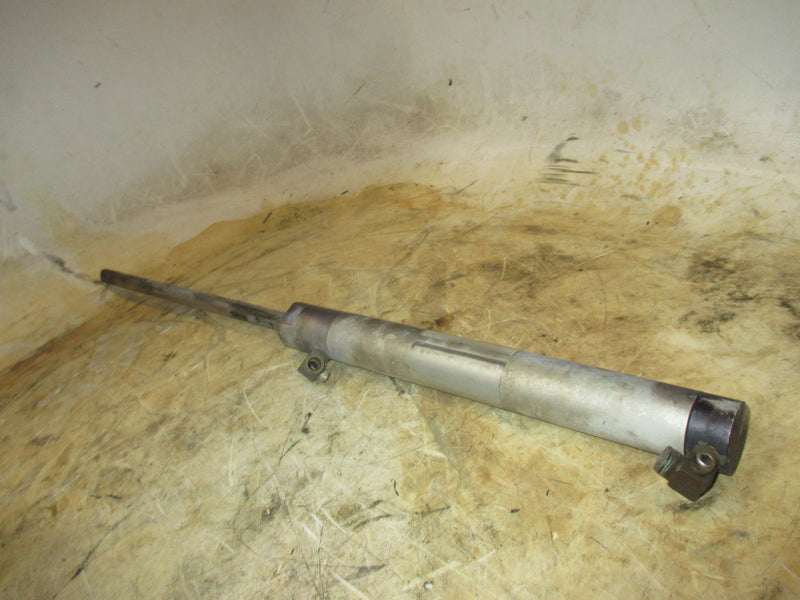 Outboard Seastar hydraulic steering cylinder HC5370-71
