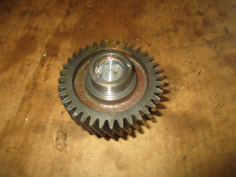 Suzuki DF90 outboard driven gear (12732-90J00)