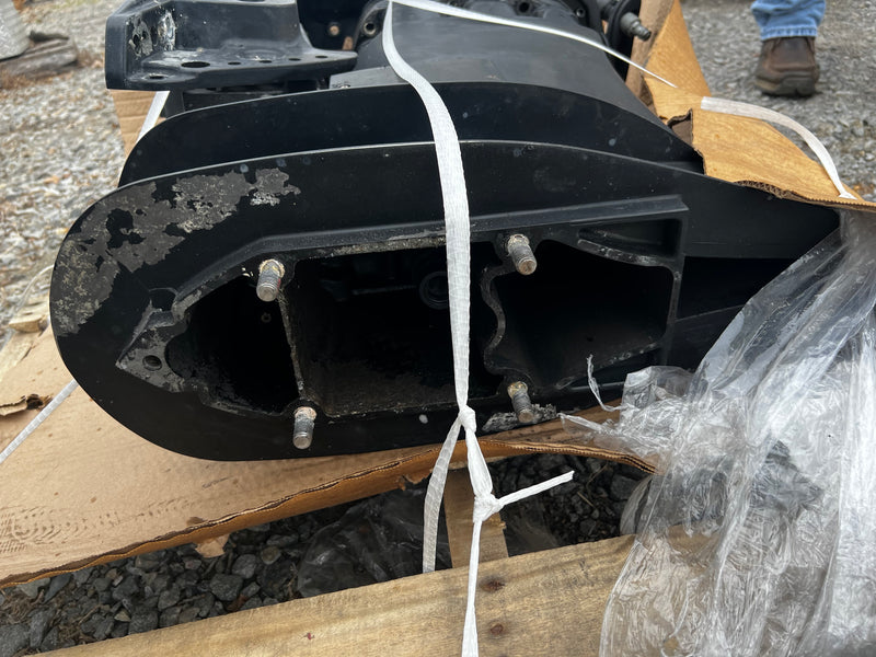 Mercury Optimax 200hp 3.0L outboard 25" shaft midsection