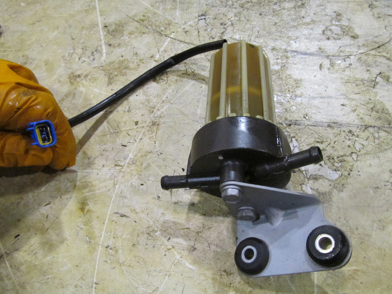 Yamaha 150hp 4 stroke Outboard Fuel filter and sensor (6P3-24560-03-00)