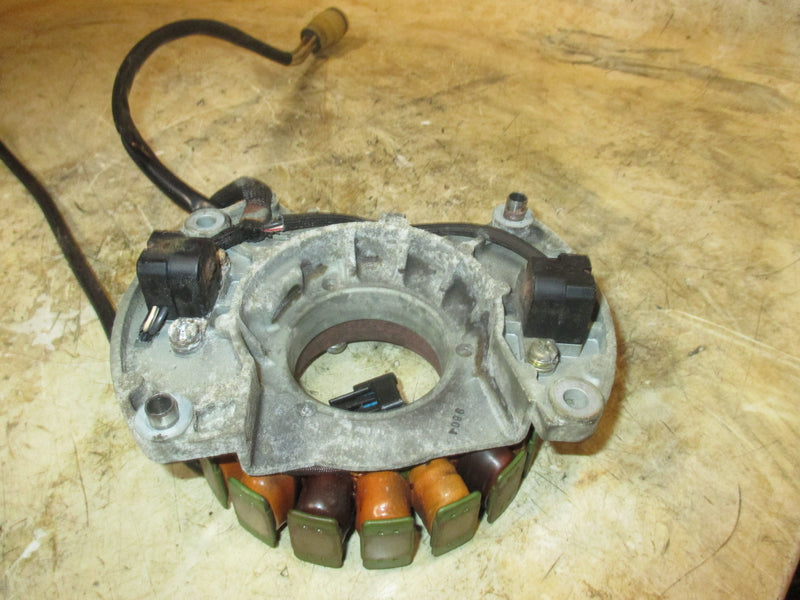 Yamaha 100hp 4 Stroke outboard stator and pulsor coil (67F-85560-00-00)