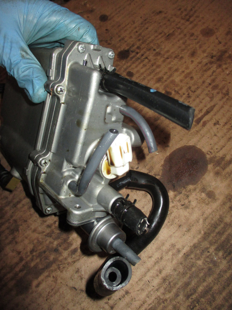 Yamaha 150hp 4 stroke outboard fuel vapor separator (63P-14180-20)