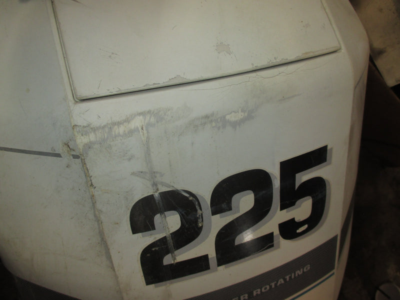 Johnson 225hp Ocean Runner 2 Stroke outboard Top Cowling