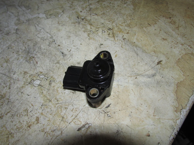Suzuki DF115 115hp Outboard Map sensor (18590-72F21)