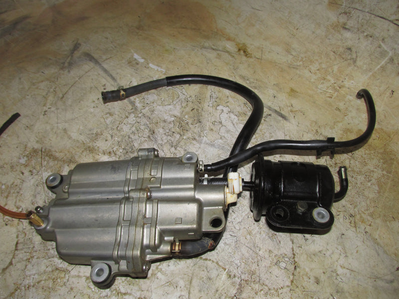 Suzuki DF115 115hp Outboard VST/Fuel Vapor Separator (15600-90J00)