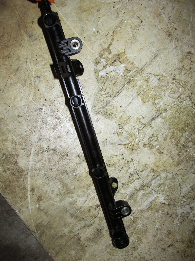 Yamaha 150hp 4 stroke Outboard Fuel Rail (63P-13160-10-00)