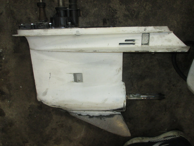 Johnson 200hp Ocean Runner 2 Stroke outboard 25-inch shaft lower unit