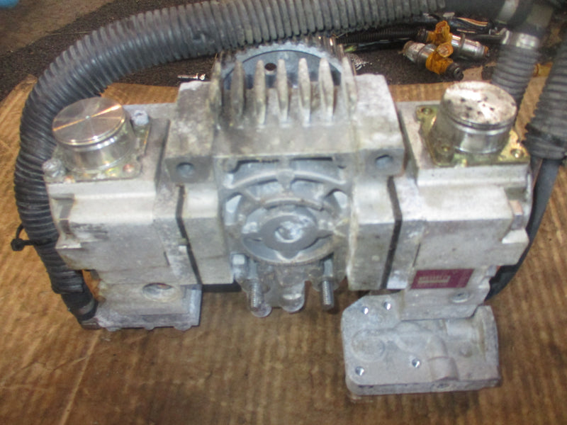 Yamaha 250hp HPDI outboard fuel injection pump (60V-13910-00)