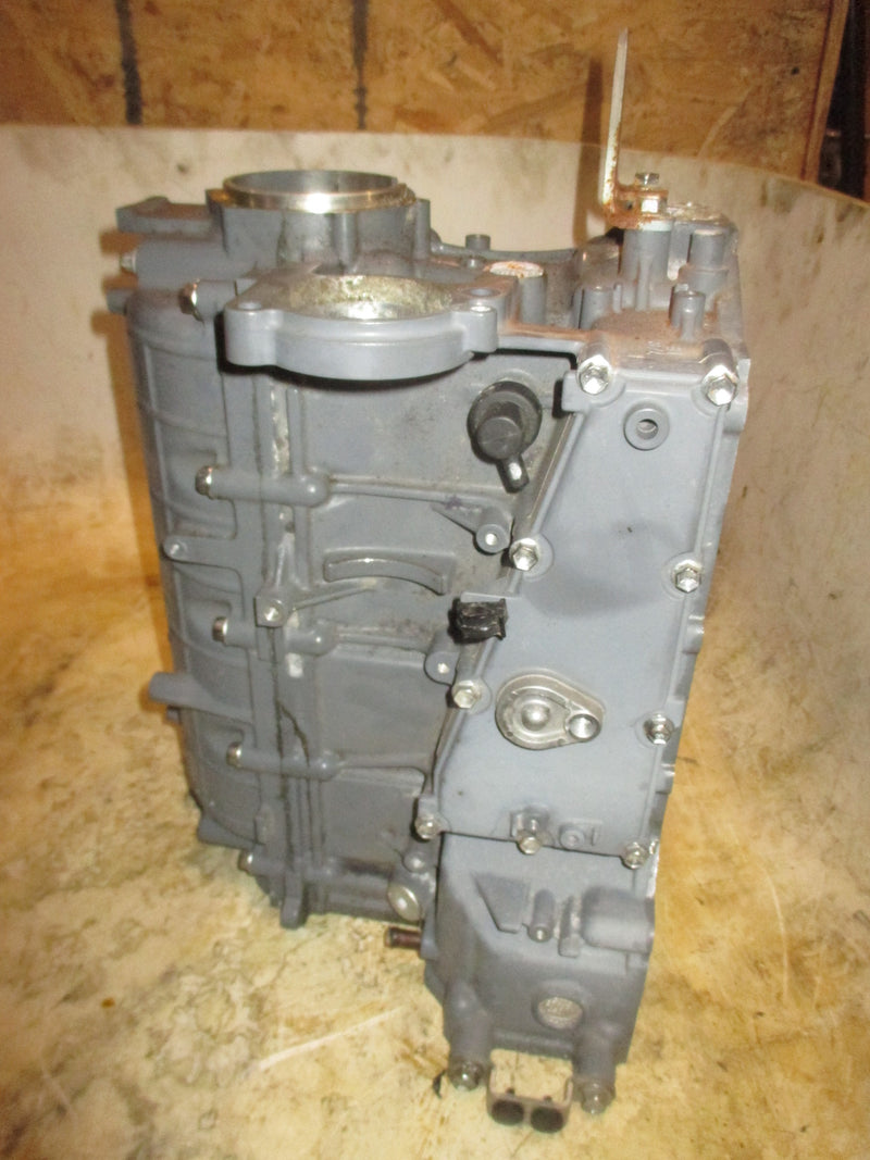 Suzuki DF90 90hp 4 stroke outboard Crankcase Block