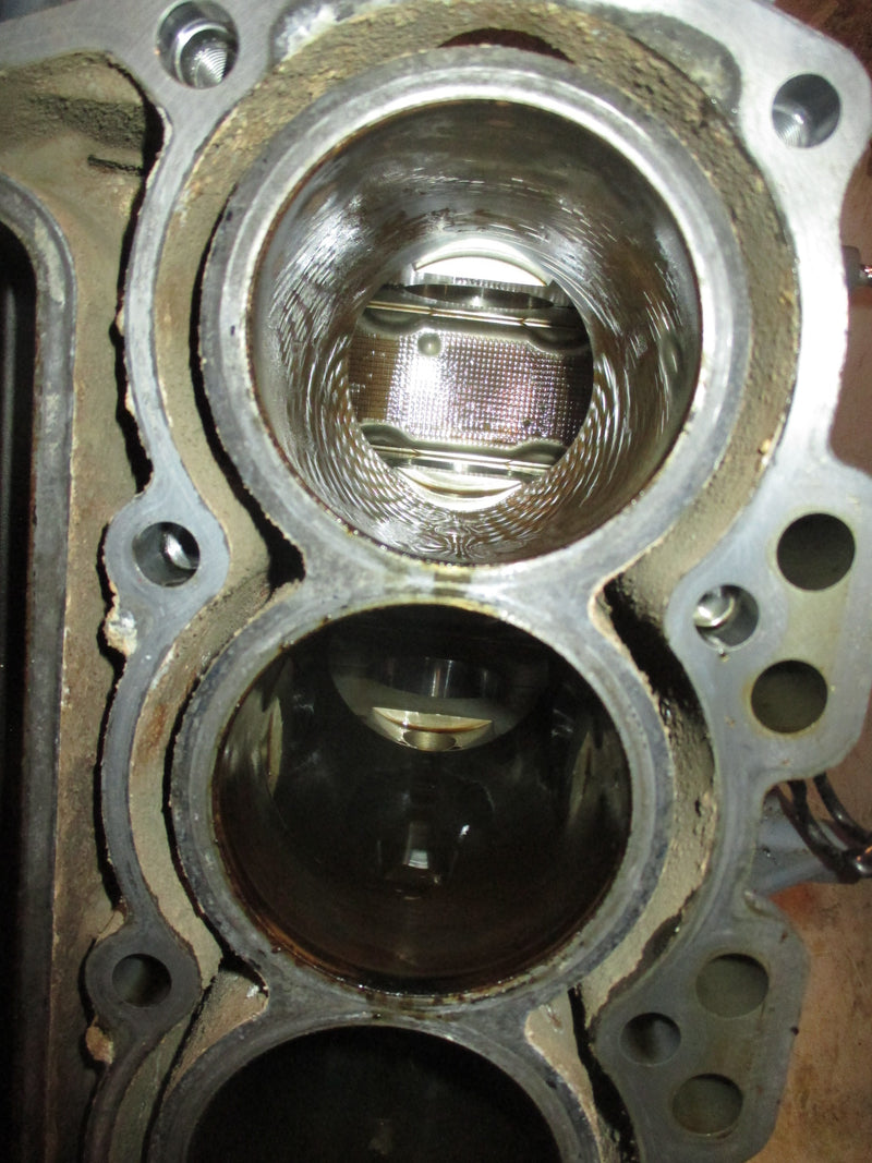 Suzuki DF90 90hp 4 stroke outboard Crankcase Block