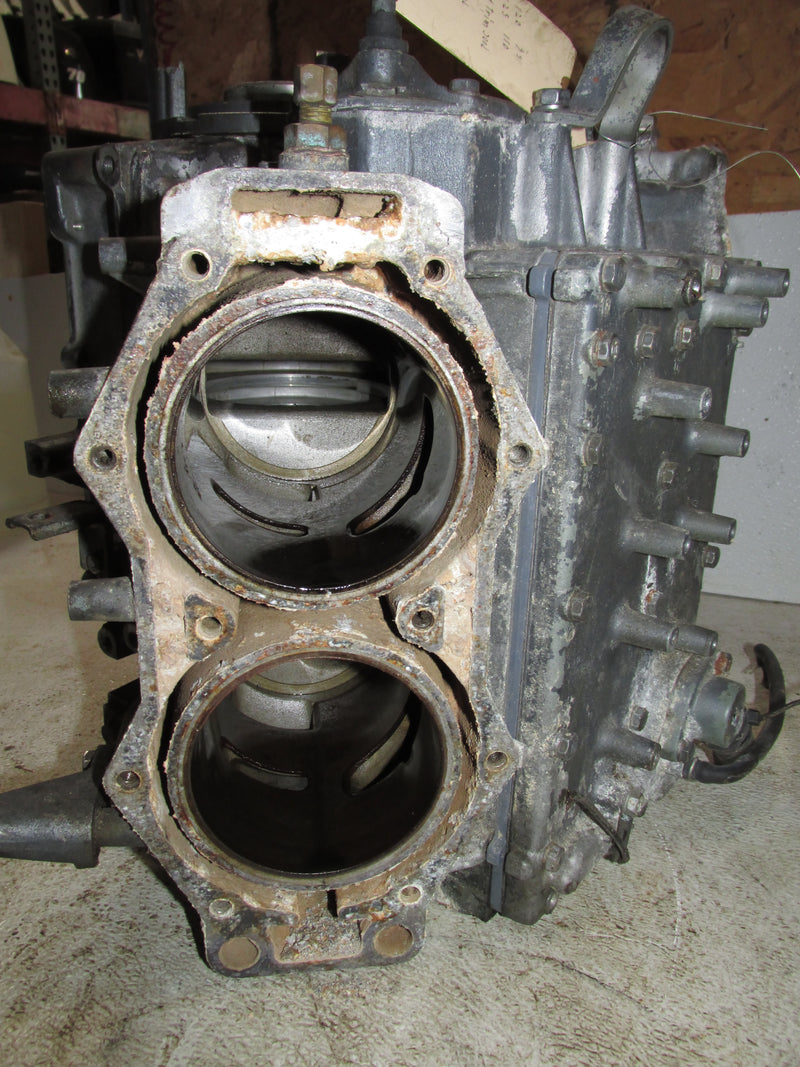 Yamaha 130hp 2 Stroke outboard Crankcase Block (6N7)
