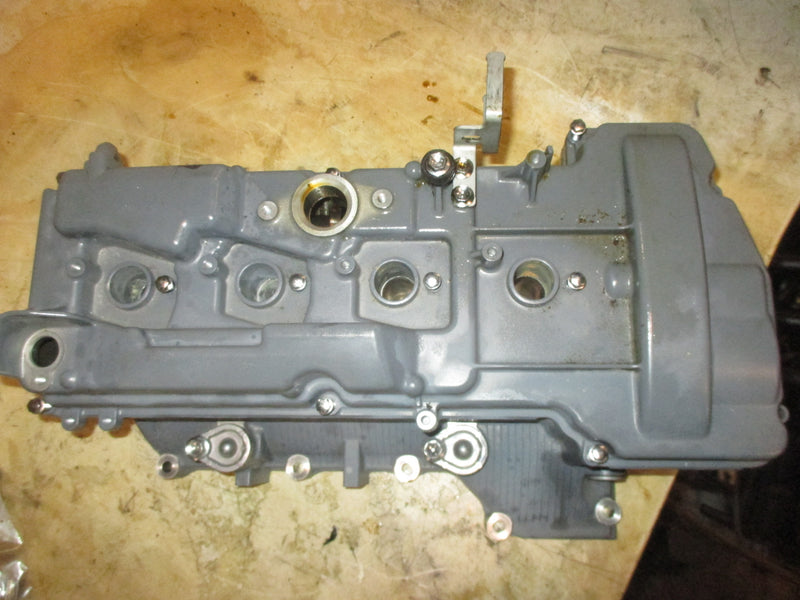 Suzuki DF90 90hp 4 stroke outboard Cylinder Head (11100-87601)