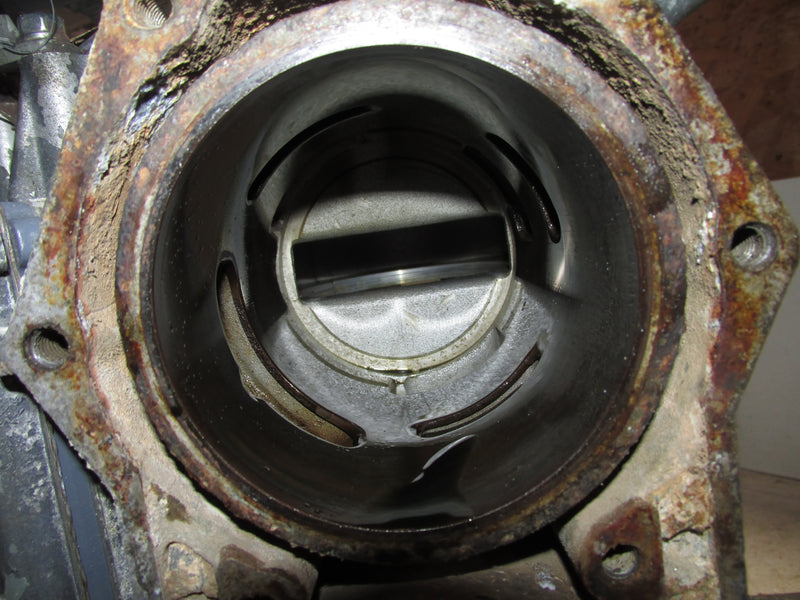 Yamaha 130hp 2 Stroke outboard Crankcase Block (6N7)