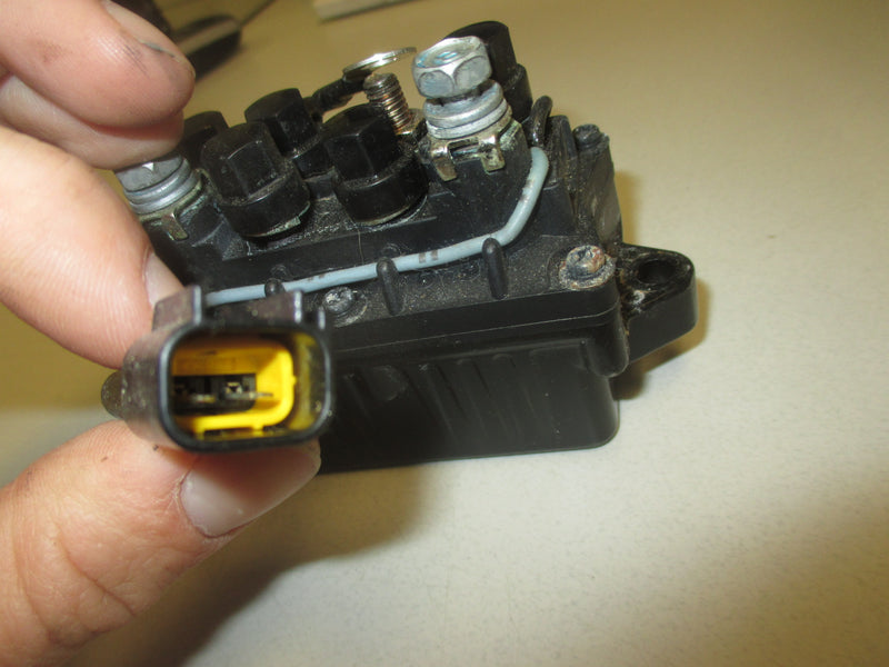 Yamaha 115hp 4 Stroke Outboard Tilt Trim Relay (68V-8195B-01-00)