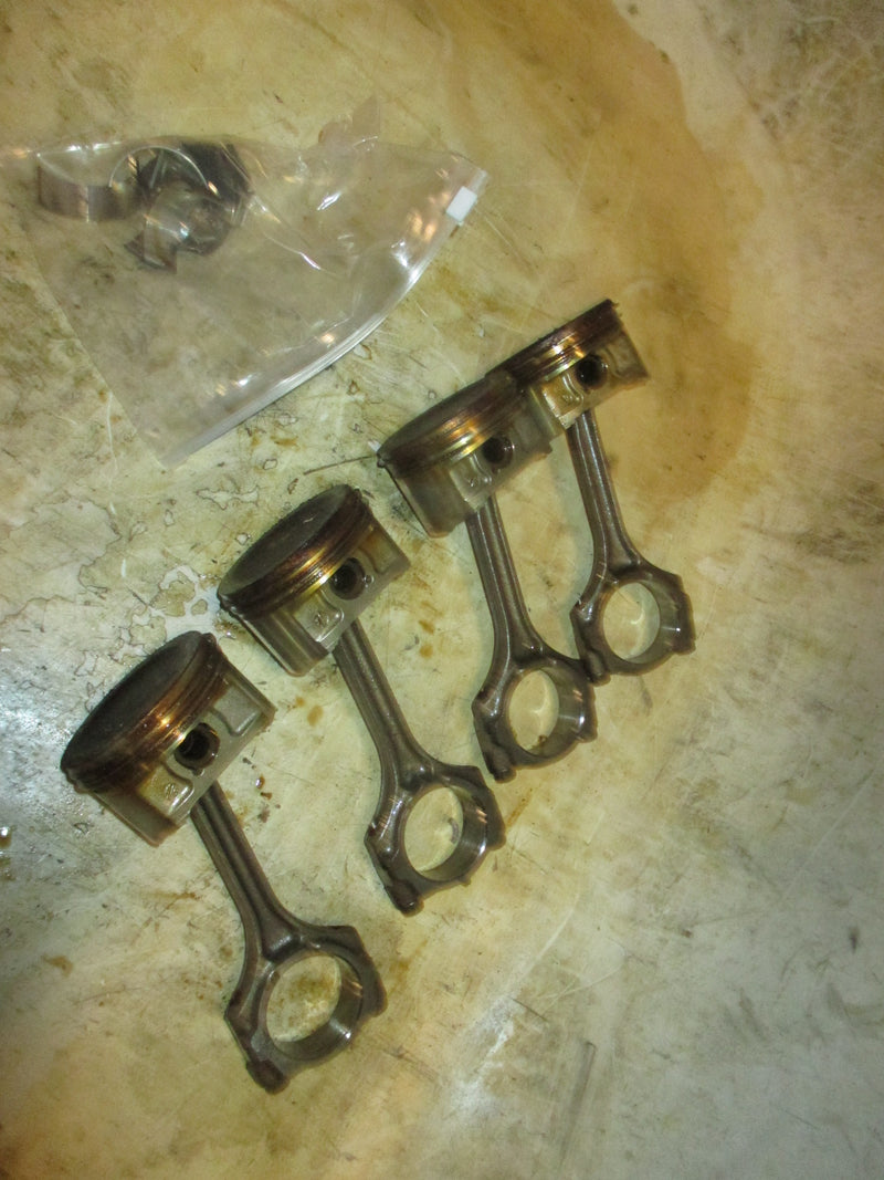 Suzuki DF90 90hp 4 stroke outboard Piston Rod Set of 4 (12111-87L00)