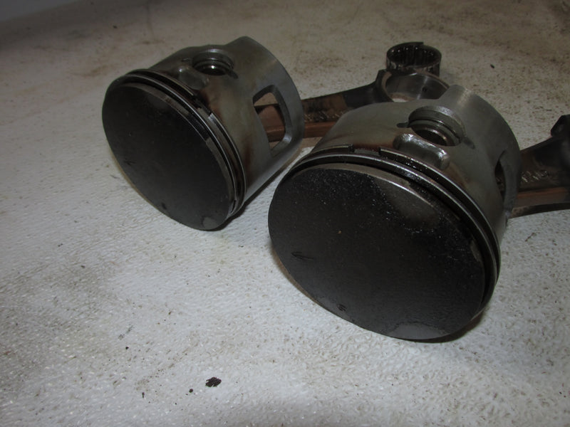 Yamaha 130hp 2 Stroke outboard Starboard Piston and Rod set of 2 (6R5-11)