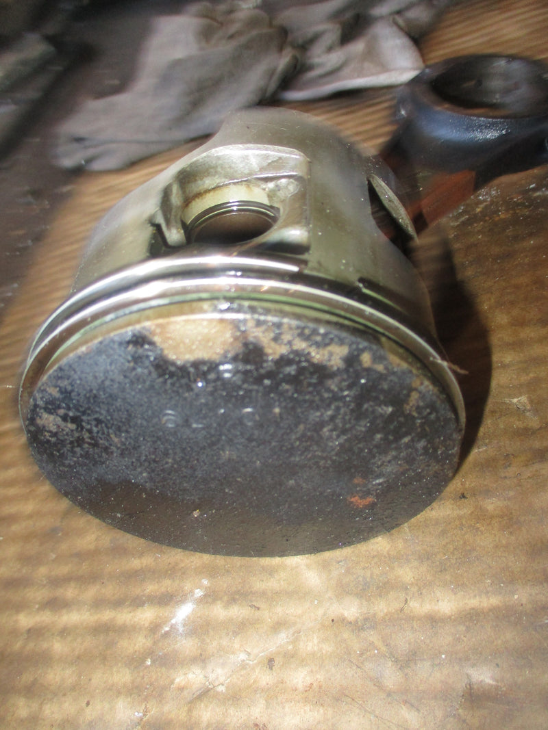 Yamaha 115hp 2 stroke outboard starboard piston and rod (6L1-01)