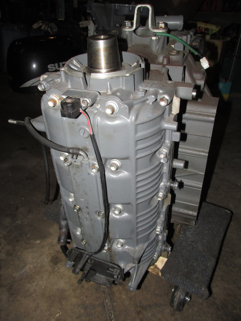 Suzuki DF90 90hp outboard Crankcase powerhead