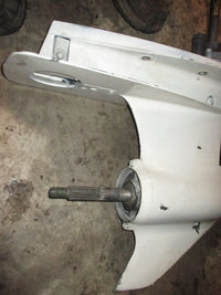 Load image into Gallery viewer, Johnson/Suzuki 140hp 4 stroke outboard 25 inch lower unit
