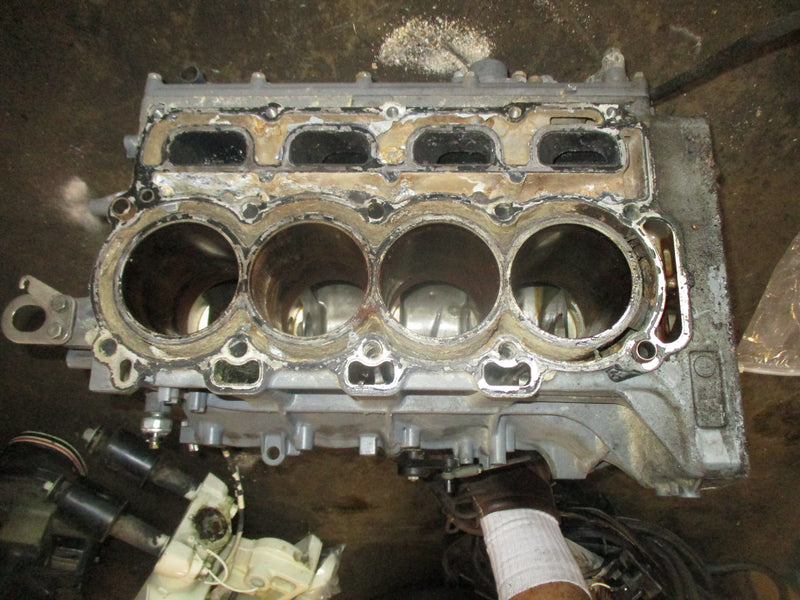 Yamaha 115hp 4 stroke outboard crankcase block