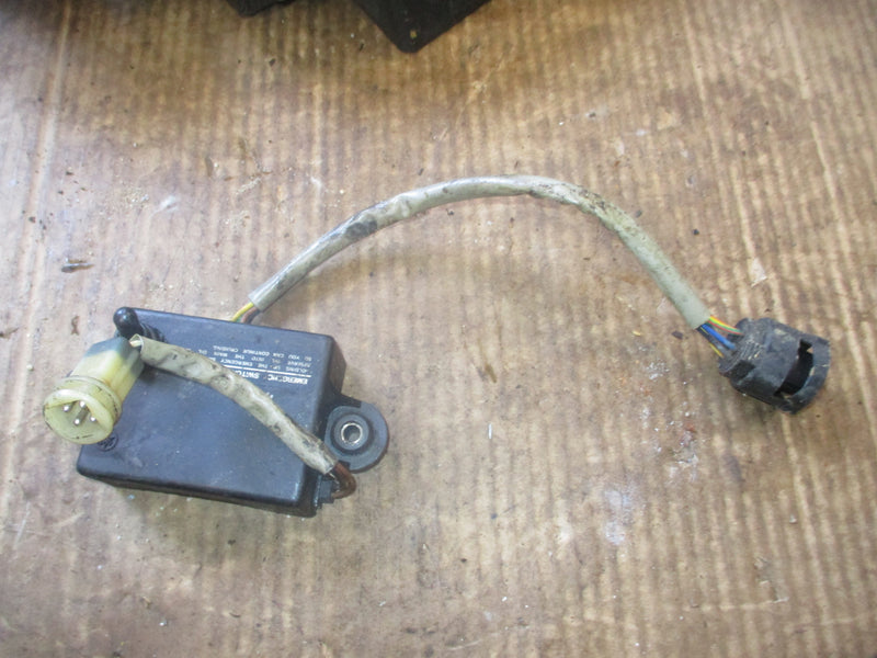 Yamaha 115hp 2 stroke outboard emergency oil switch (6E5-02)
