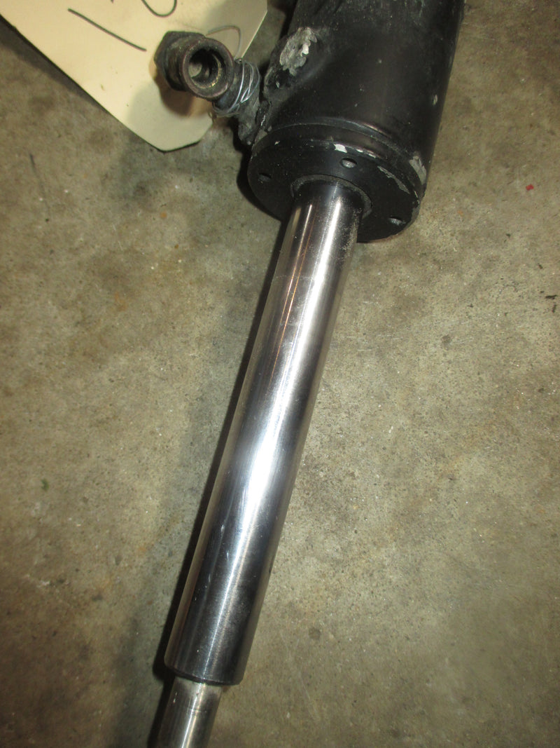 Seastar Hydraulic Steering Ram (HC-5340-42)