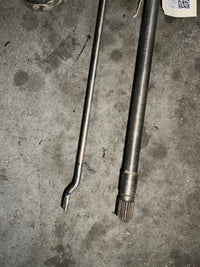 Load image into Gallery viewer, Johnson Evinrude 115hp 2 stroke outboard lower unit with 20&quot; shaft
