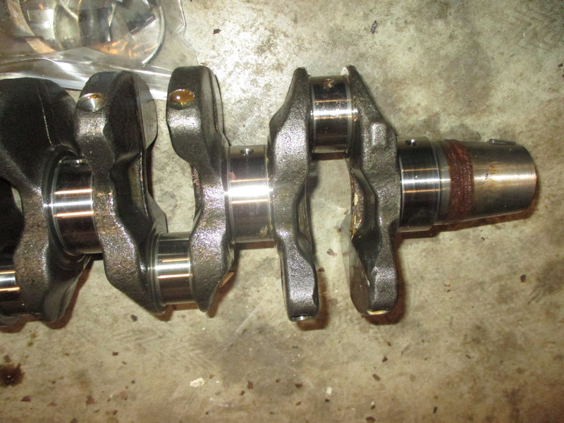 Johnson/Suzuki 140hp 4 stroke outboard crankshaft (12220-92J00)