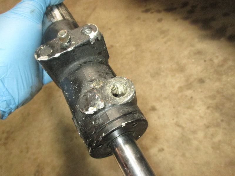 Seastar Hydraulic Steering Ram (HC-5340-42)