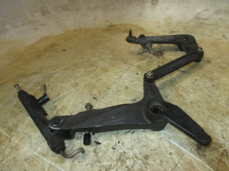 Johnson 200hp Ocean Runner 2 Stroke outboard Throttle Bracket (331224/331885)