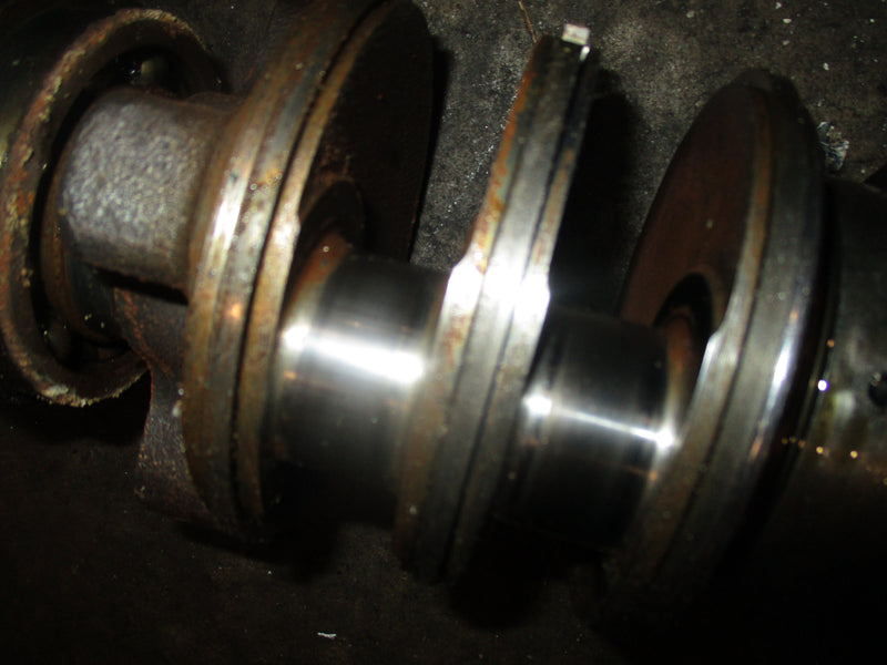 Johnson 175hp 2 stroke outboard crankshaft (438930)