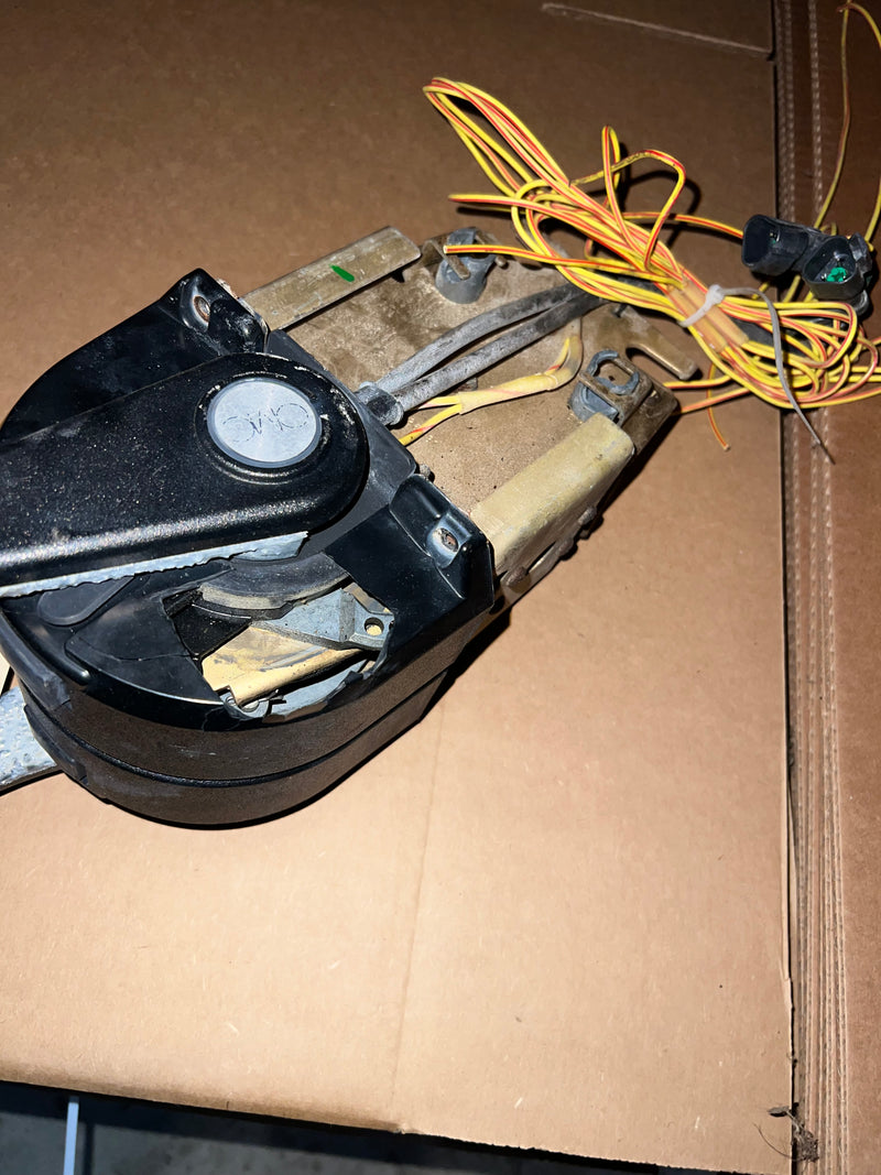 Johnson outboard BRP dual top mount control box (broken cover)