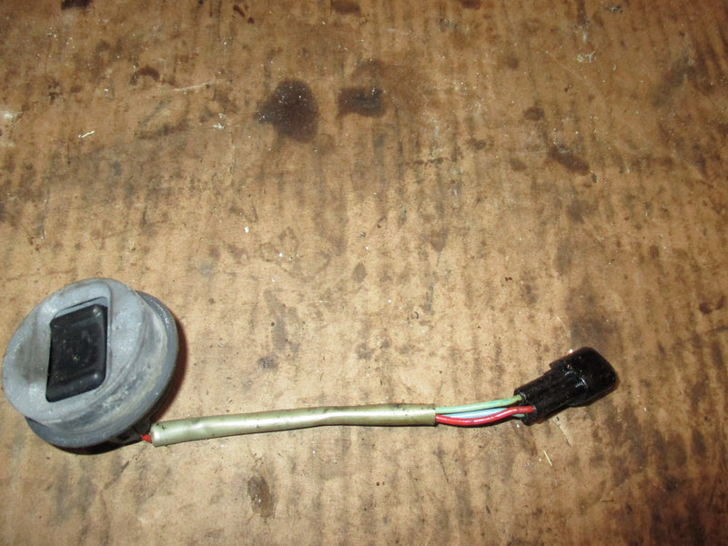 Yamaha 225hp precession blend 2 stroke outboard tilt trim switch (6R3-82563-00)