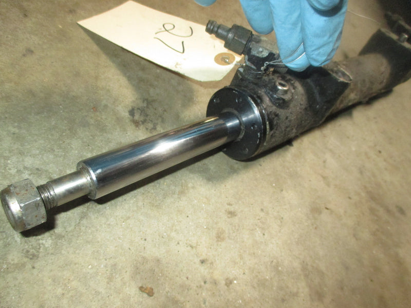 Seastar Hydraulic Steering Ram (HC-5340-42)