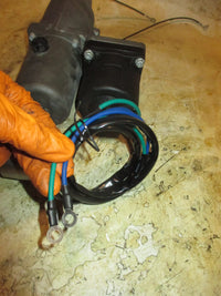 Load image into Gallery viewer, Suzuki DF90 90hp 4 stroke outboard Tilt Trim Unit
