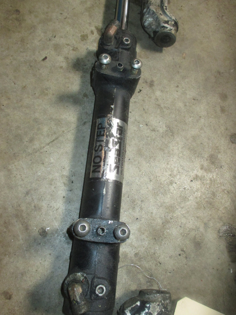 Seastar Hydraulic Steering Ram (HC-5340-42)