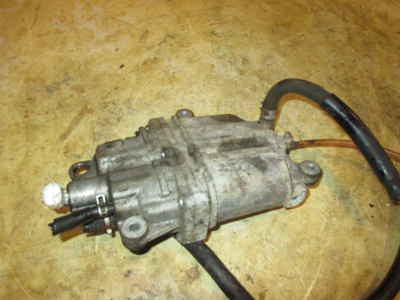 Johnson/Suzuki 140hp 4 stroke outboard vst fuel vapor separator (15600-90J00)