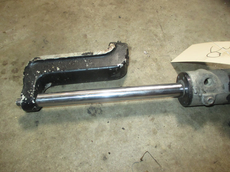 Seastar Hydraulic Steering Ram (HC-5340-42)