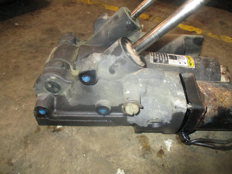 Mercury 150hp outboard tilt trim unit