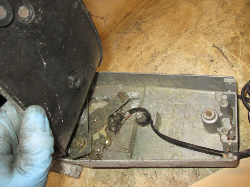 Yamaha outboard 704 top mount control box MISSING PARTS #33