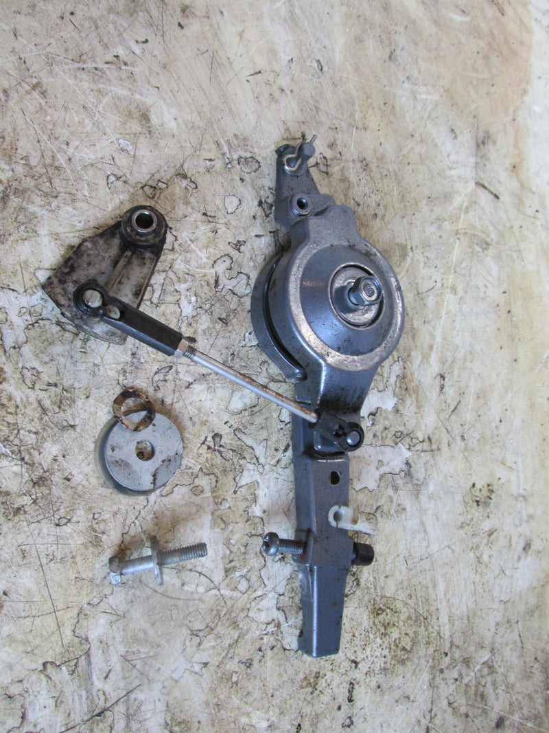Yamaha 90hp 2 Stroke Outboard Throttle Bracket (688-41631-01-94)