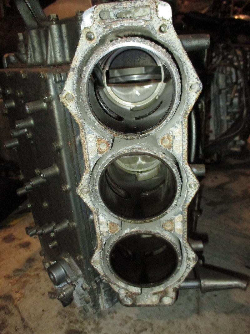 Yamaha 225hp precision blend 2.6L 2 stroke outboard crankcase block