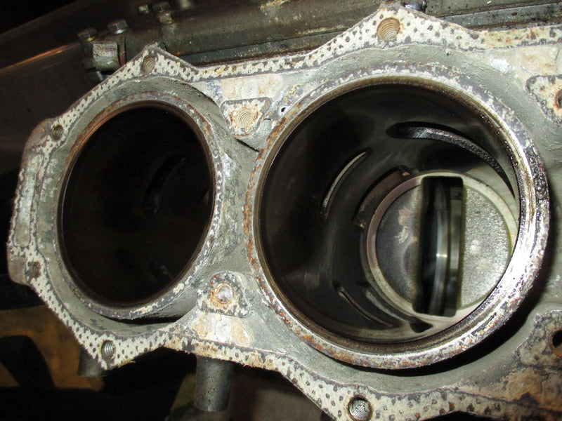 Yamaha 225hp precision blend 2.6L 2 stroke outboard crankcase block
