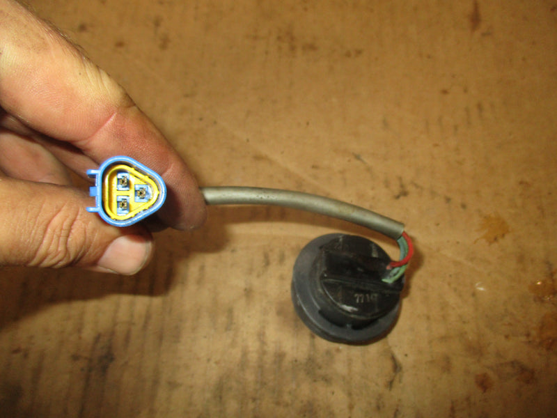 Yamaha 50hp 4 stroke outboard tilt trim switch (63D-82563-10-00)