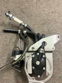 Load image into Gallery viewer, Johnson 200hp 2 stroke Ocean pro outboard VRO removal kit
