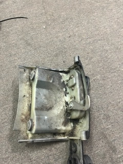 Suzuki DF200 200hp outboard front casing cover (61831-93J12-0EP)