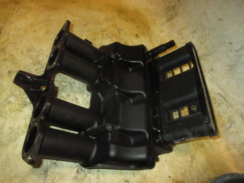 Yamaha/Mercury 115hp 4 stroke outboard Intake Silencer (68V-14440-00-00)